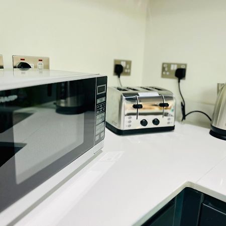 Stylish Studio Apartment Near To Old Trafford Stadium Μάντσεστερ Εξωτερικό φωτογραφία